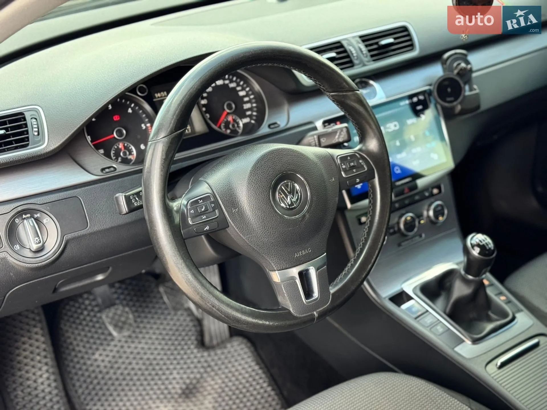 2013 Volkswagen Passat - мініатюра 23