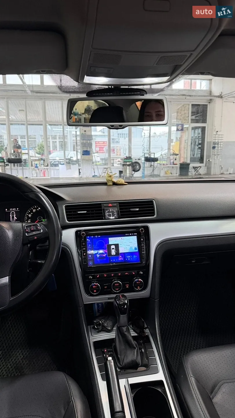2012 Volkswagen Passat - мініатюра 13
