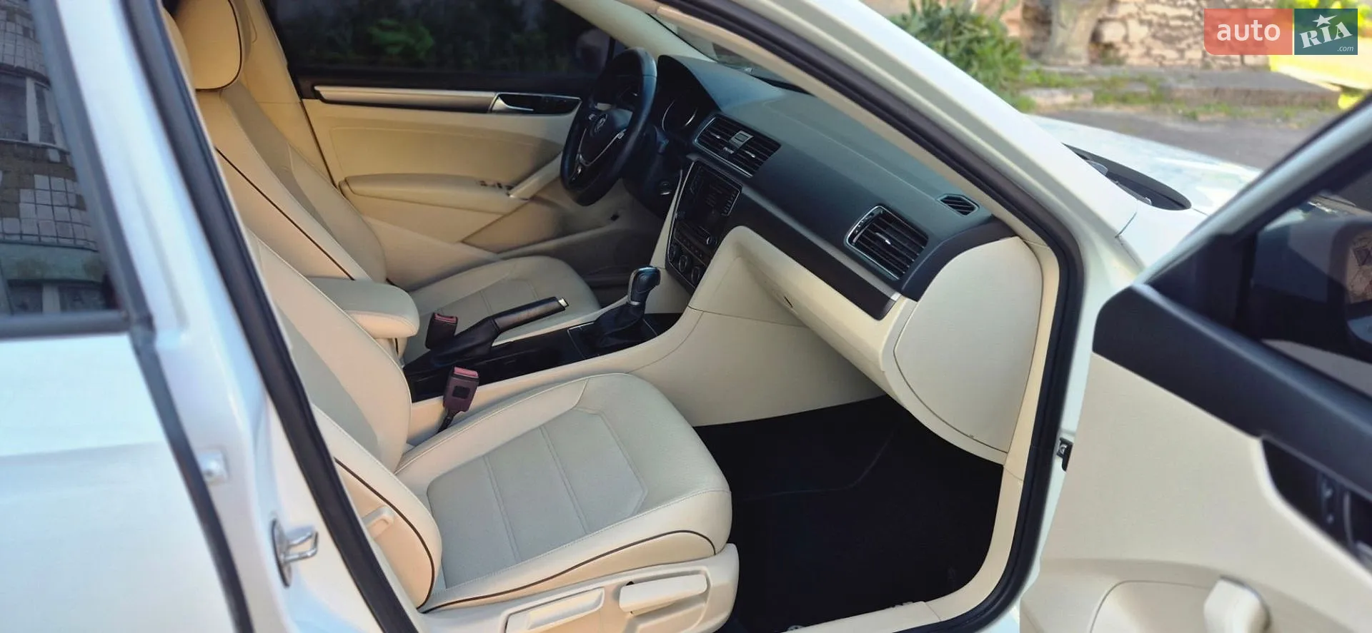 2017 Volkswagen Passat - мініатюра 13