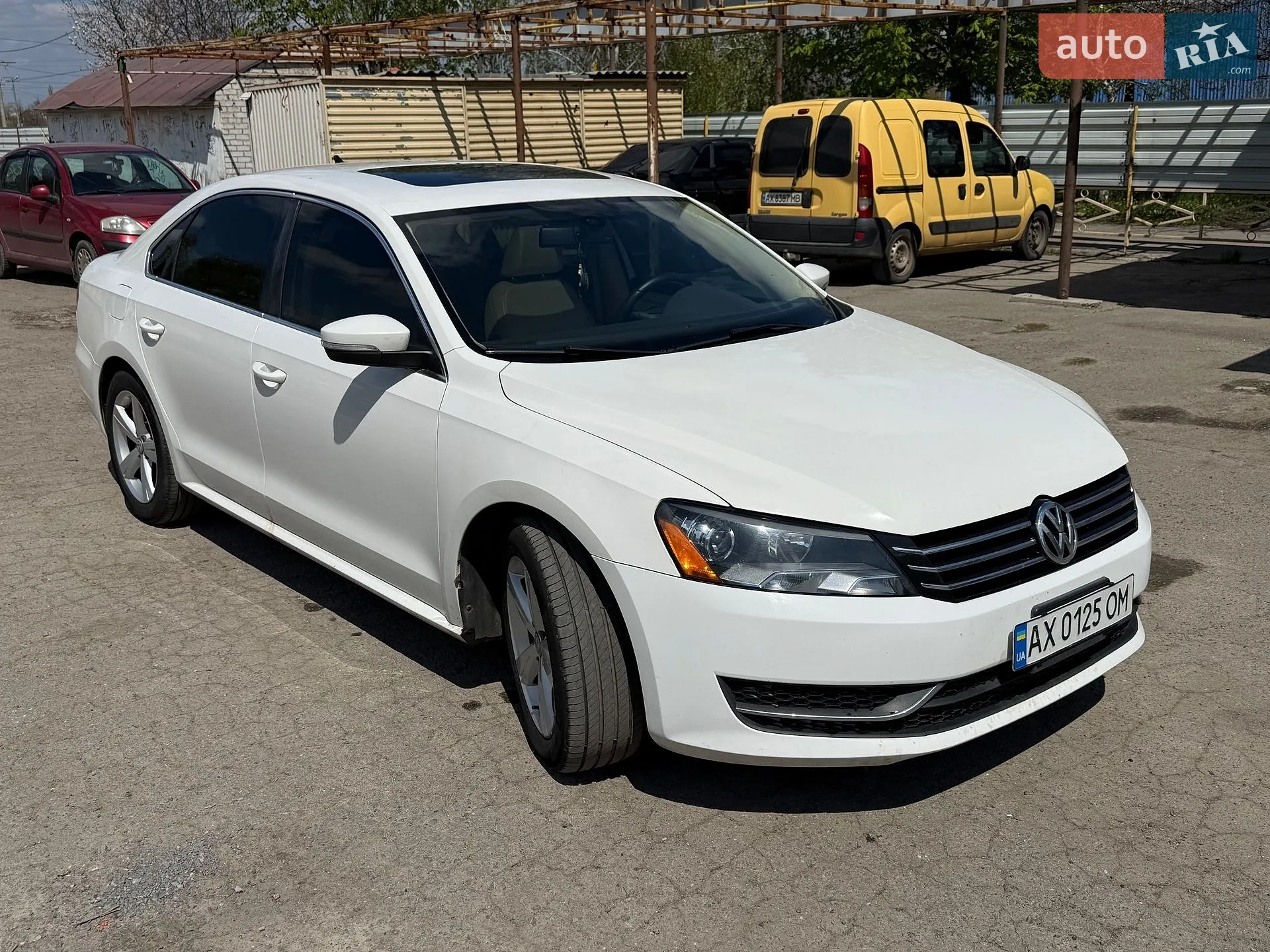 2012 Volkswagen Passat - мініатюра 3