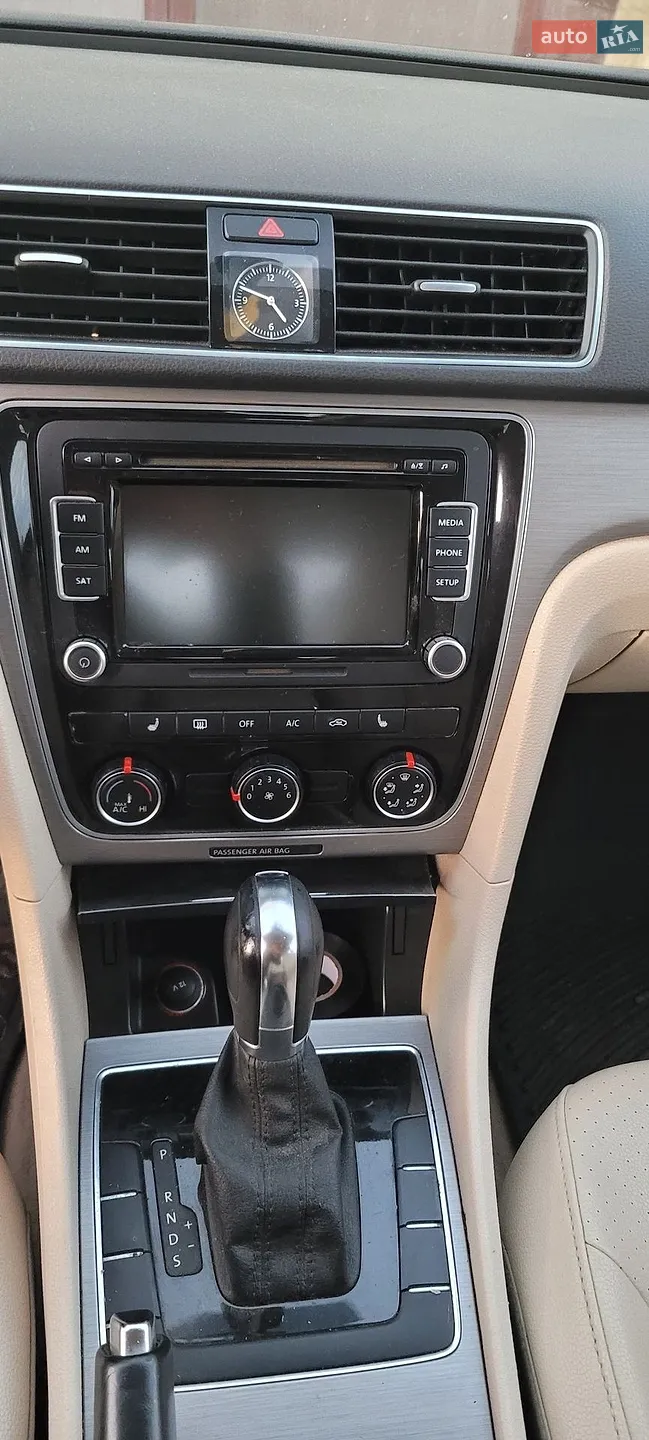 2013 Volkswagen Passat - мініатюра 10