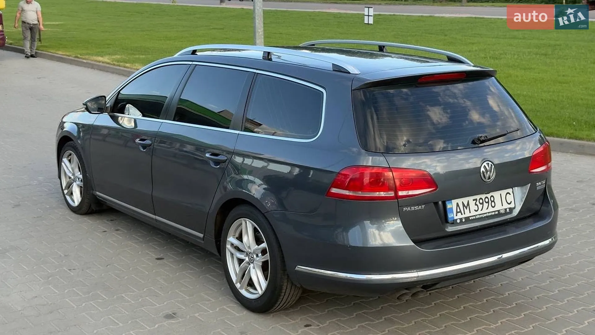2011 Volkswagen Passat - мініатюра 5