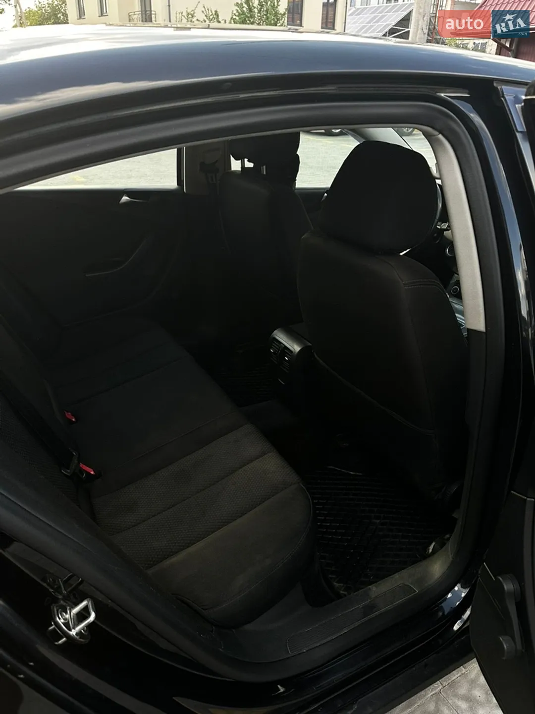 2010 Volkswagen Passat - мініатюра 11