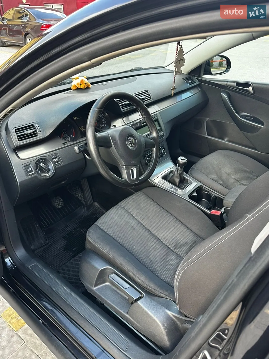 2010 Volkswagen Passat - мініатюра 13