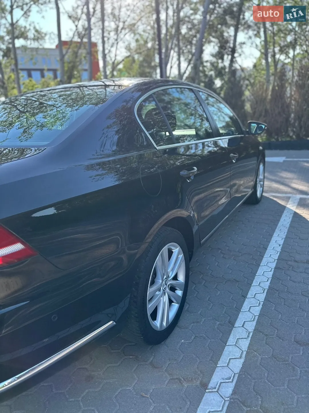 2010 Volkswagen Passat - мініатюра 21