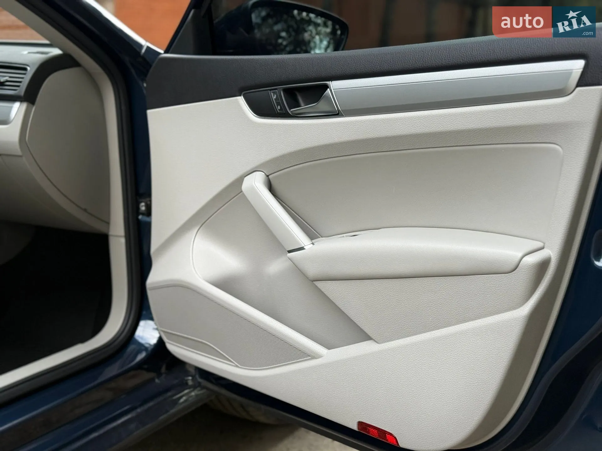 2018 Volkswagen Passat - мініатюра 41