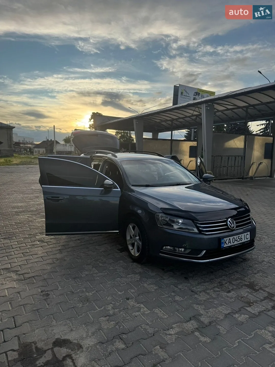 2013 Volkswagen Passat - мініатюра 3