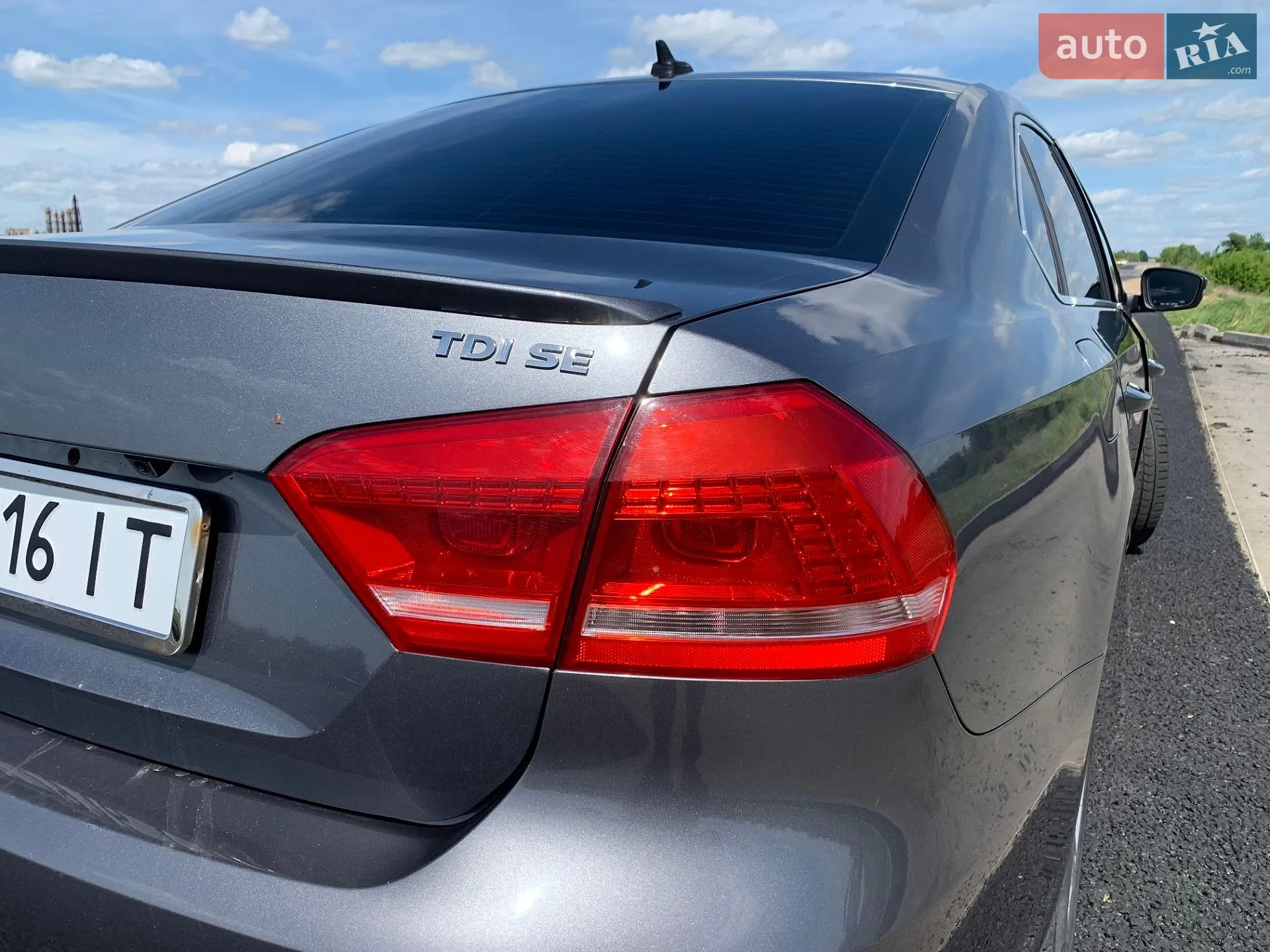 2013 Volkswagen Passat - мініатюра 8
