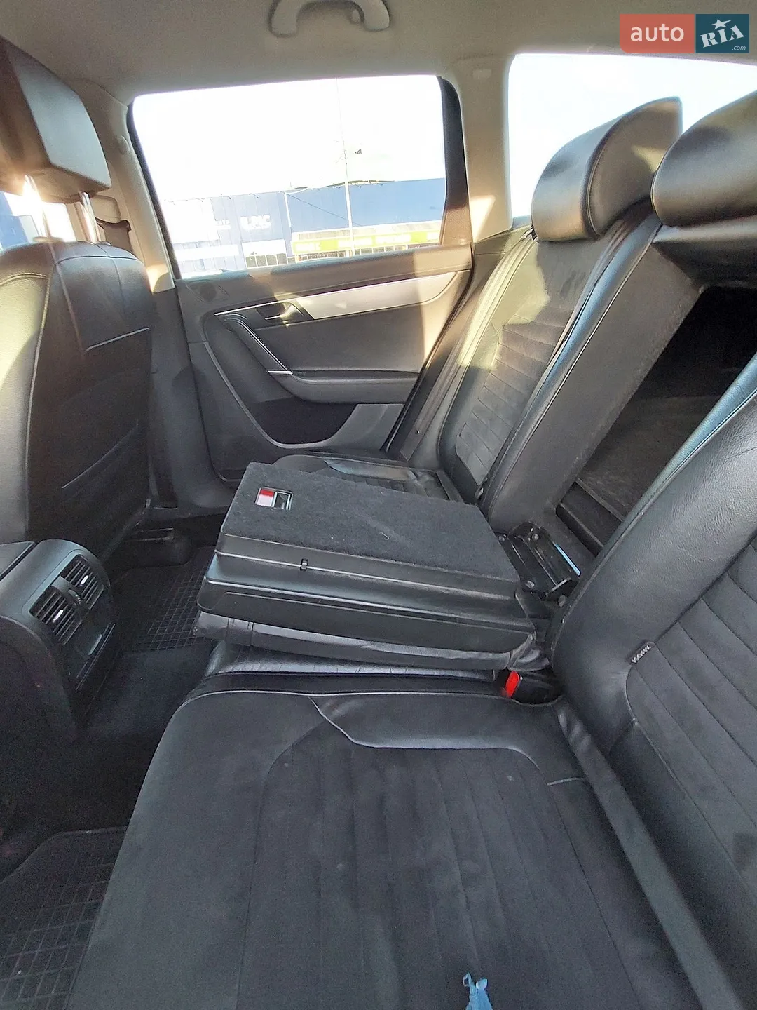 2011 Volkswagen Passat - мініатюра 36