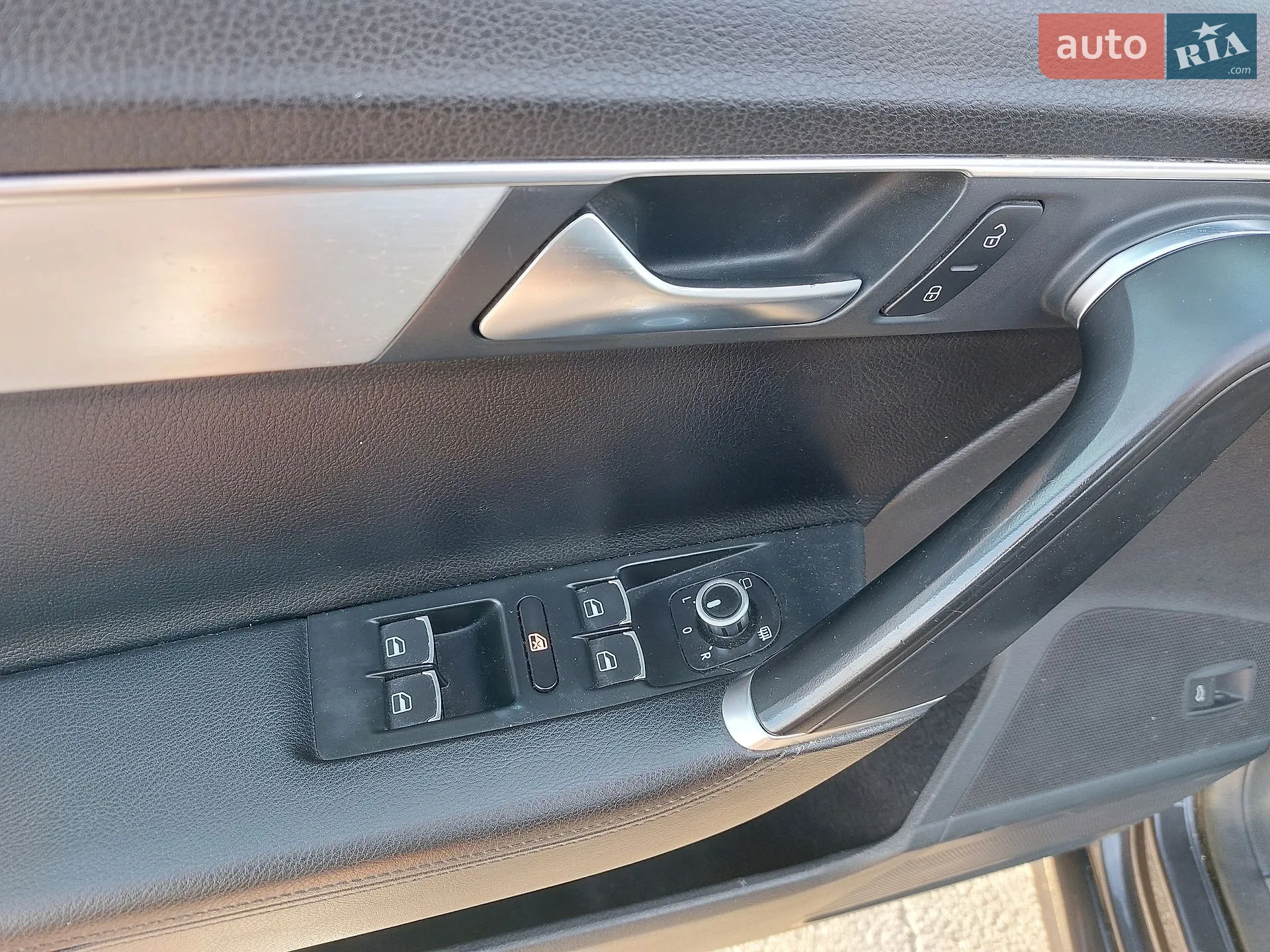 2011 Volkswagen Passat - мініатюра 48