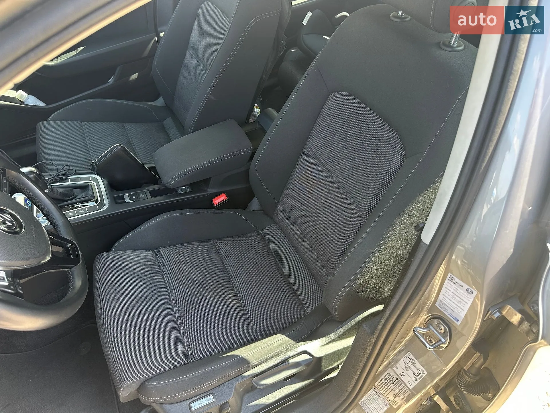 2016 Volkswagen Passat - мініатюра 9