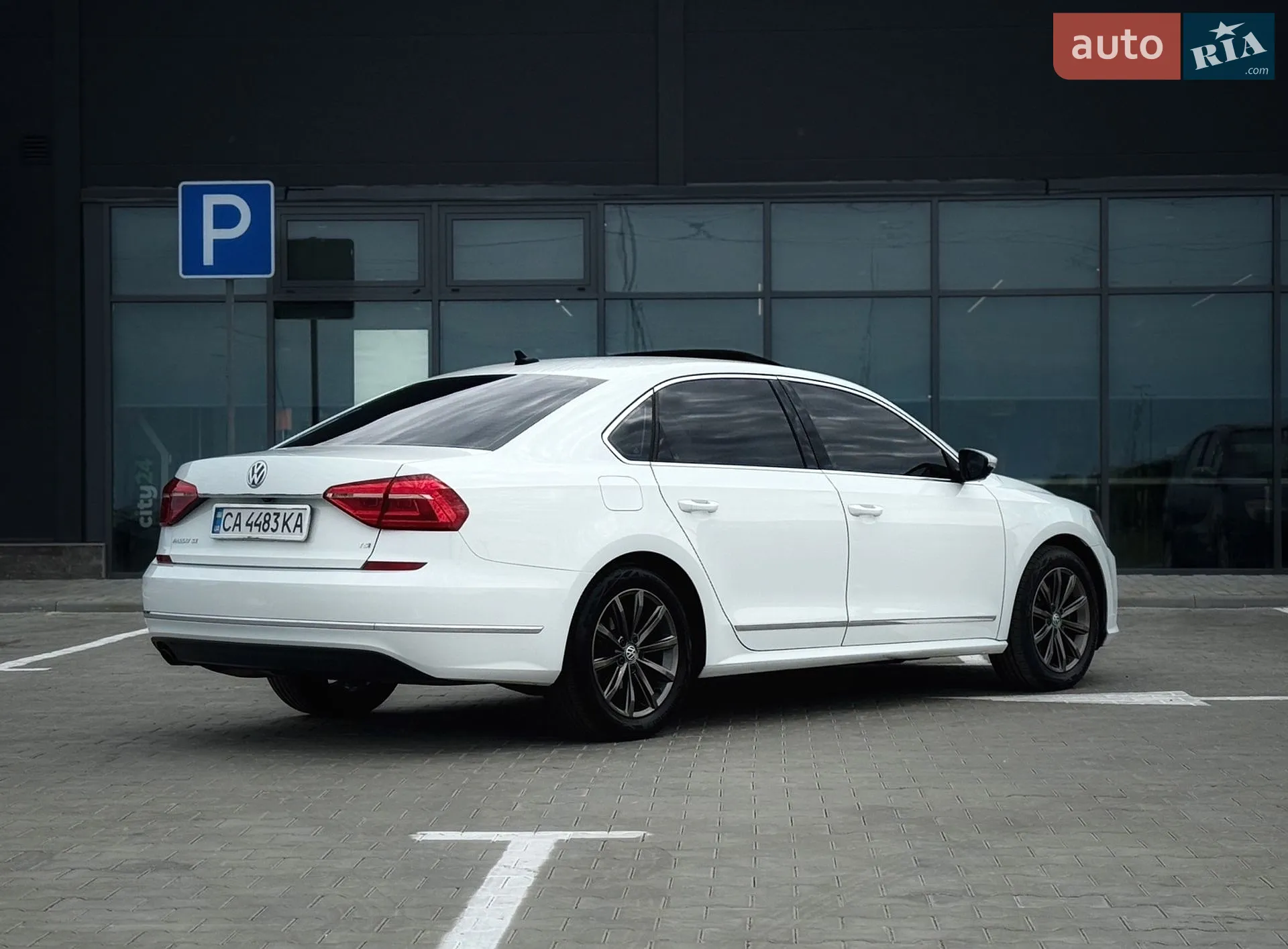 2015 Volkswagen Passat - мініатюра 4