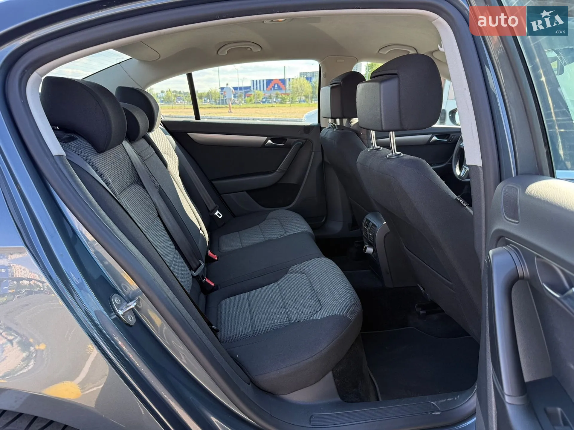 2013 Volkswagen Passat - мініатюра 10