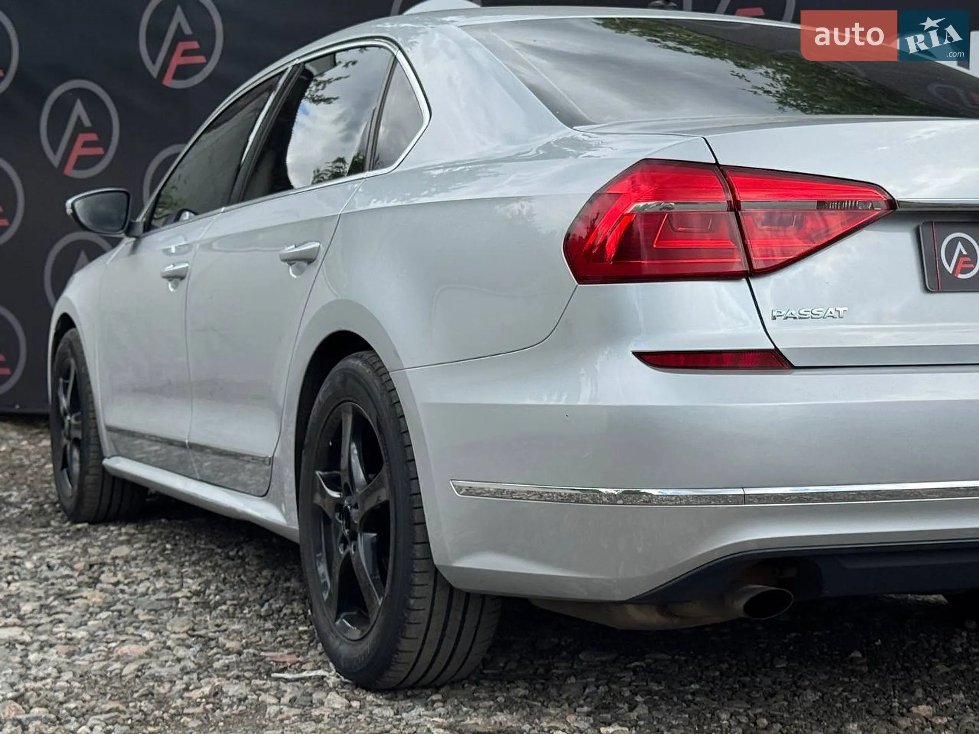2016 Volkswagen Passat - мініатюра 6