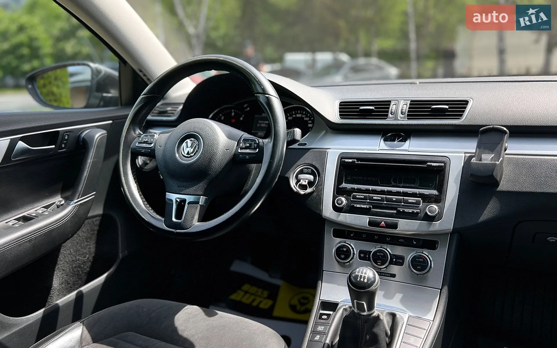 2013 Volkswagen Passat - мініатюра 19