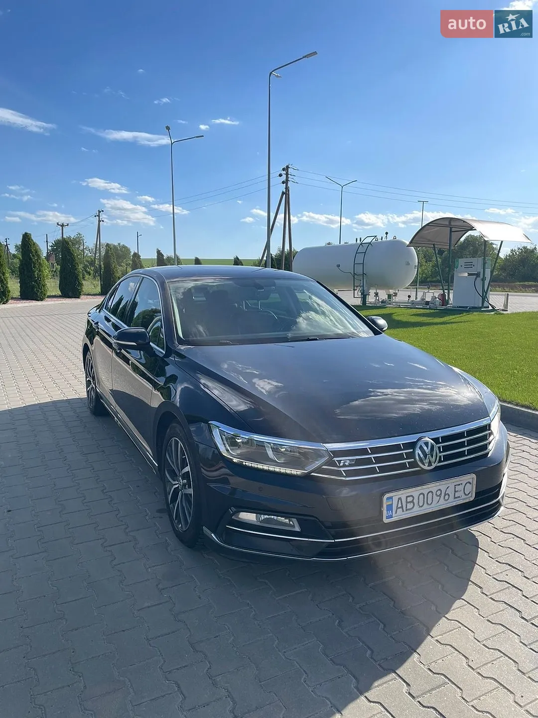 2015 Volkswagen Passat - мініатюра 2