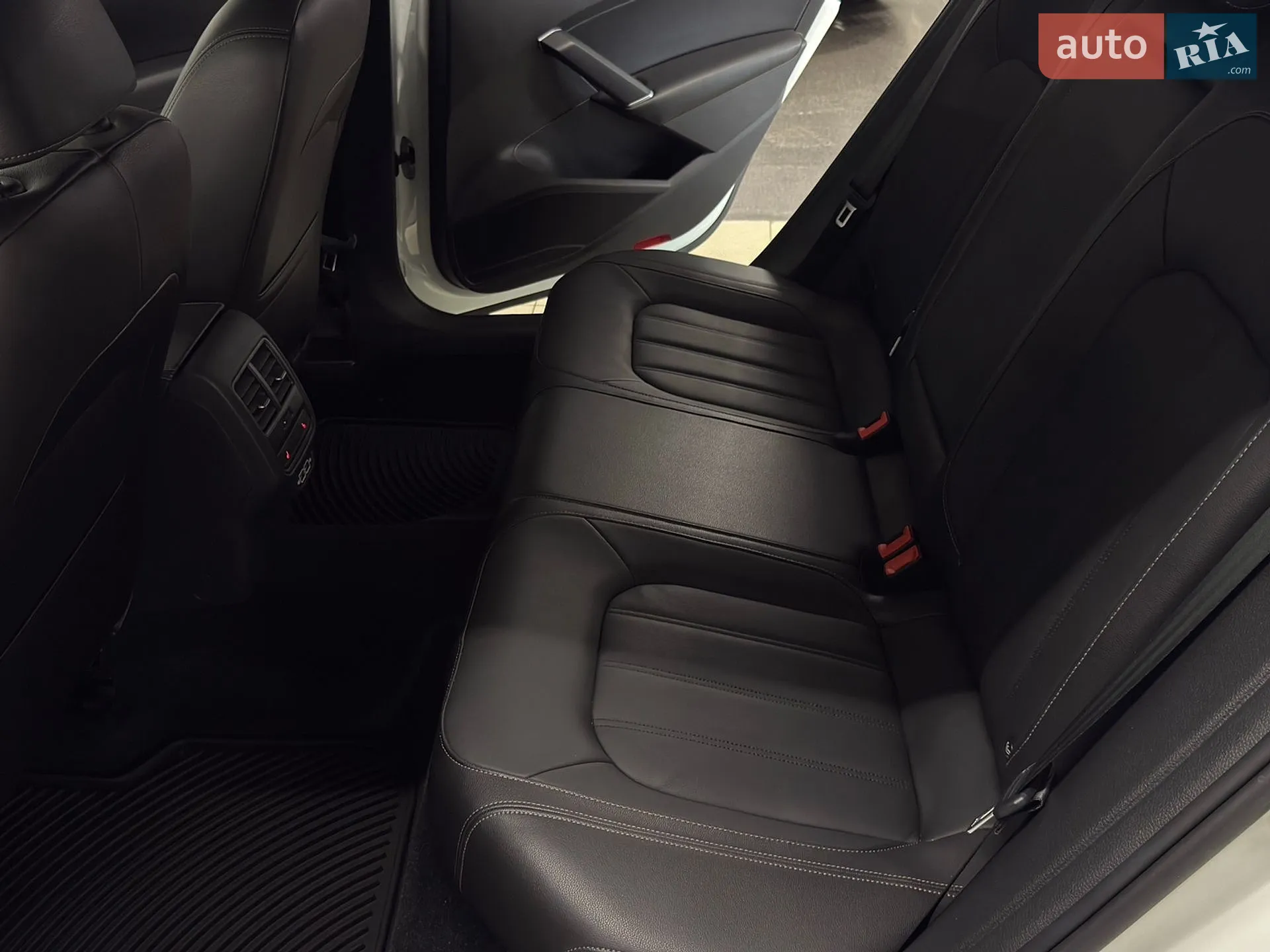 2020 Volkswagen Passat - мініатюра 23