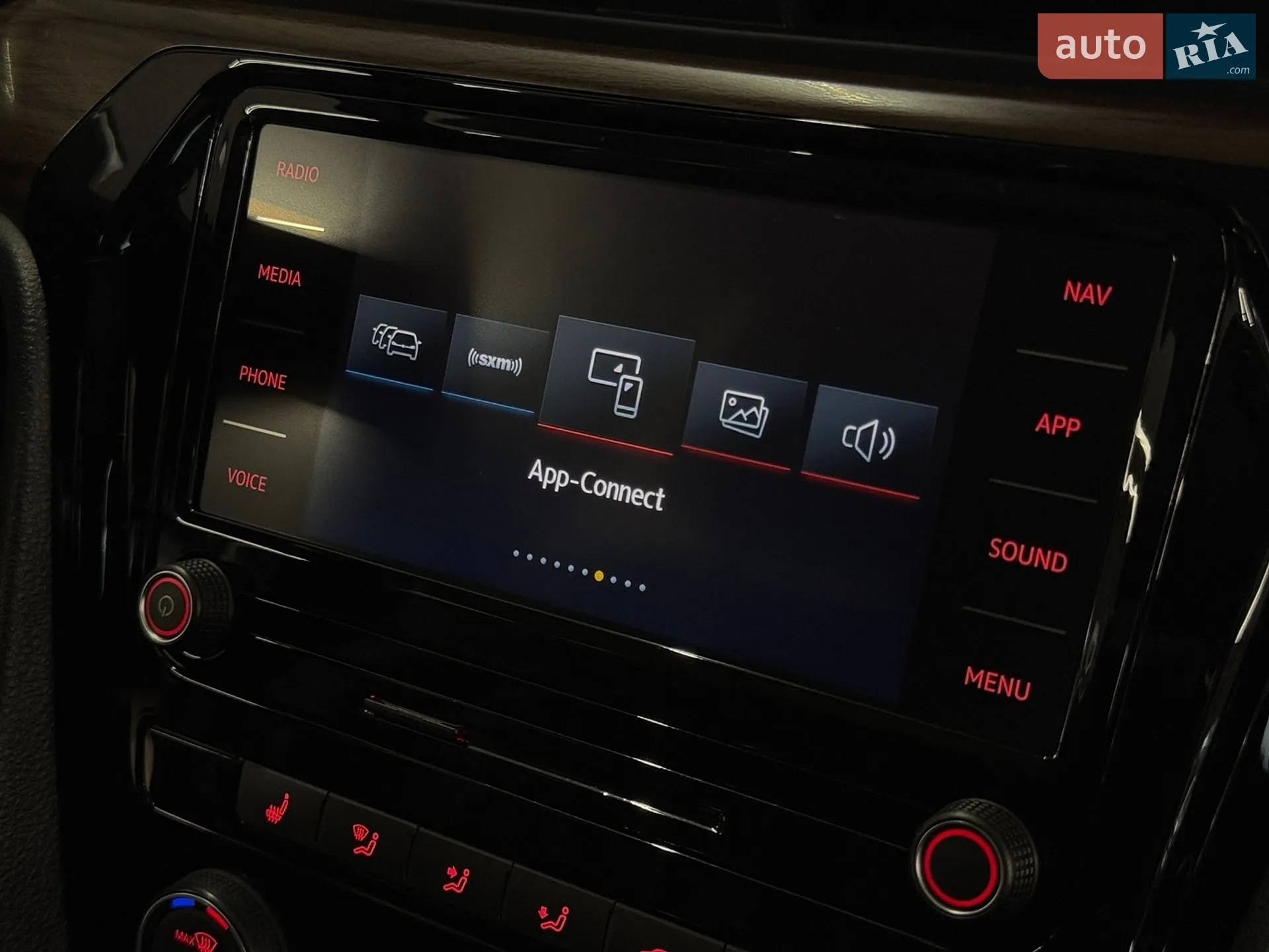 2020 Volkswagen Passat - мініатюра 32