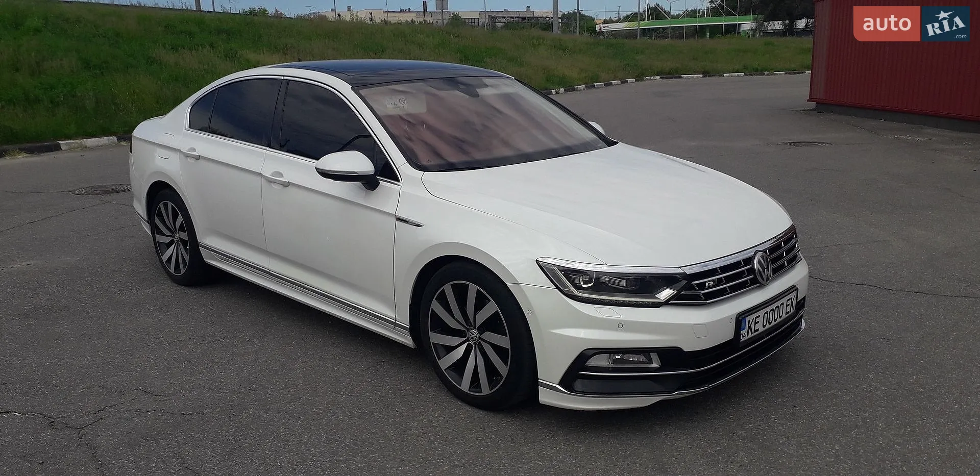 2015 Volkswagen Passat - фото 1