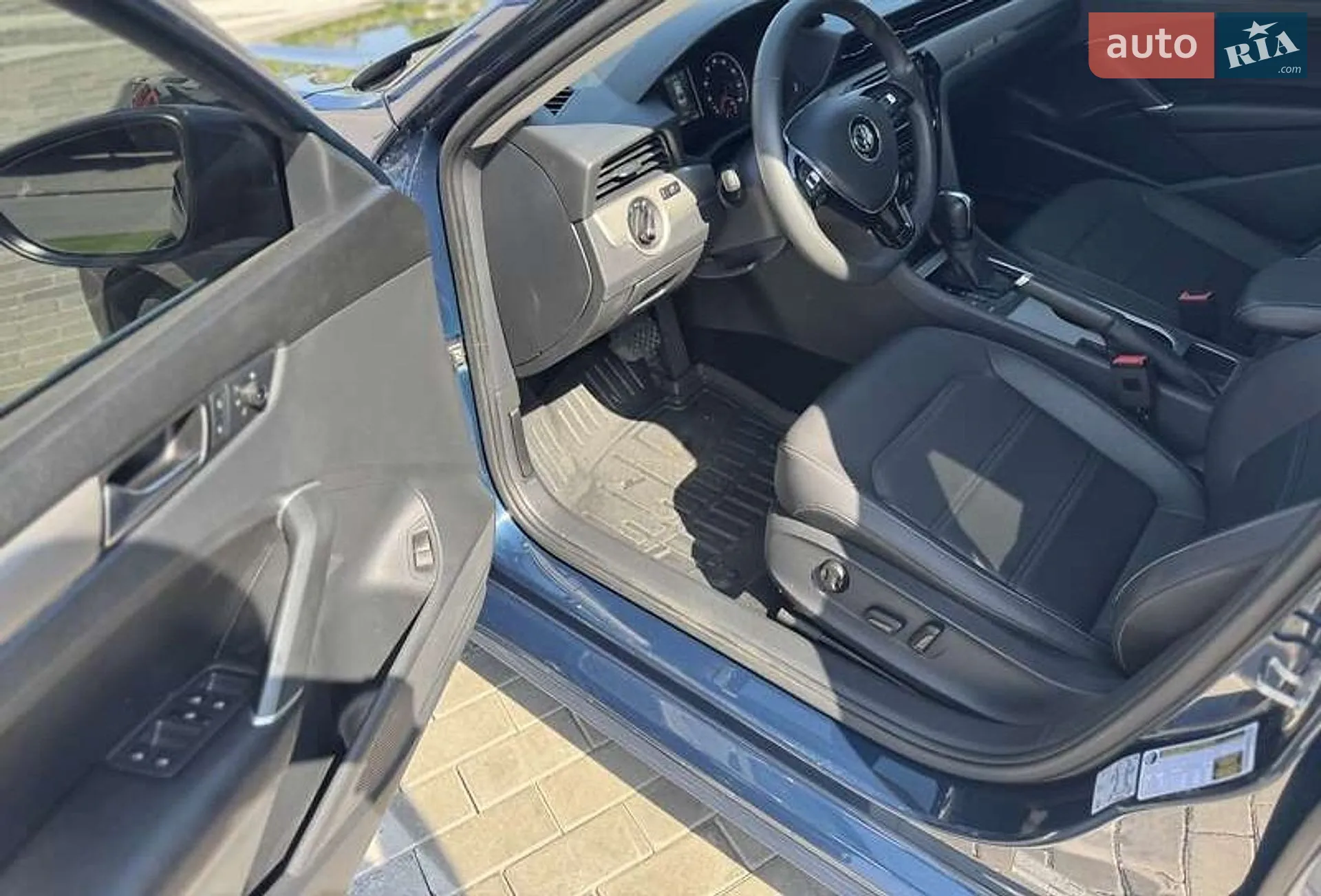 2021 Volkswagen Passat - мініатюра 13