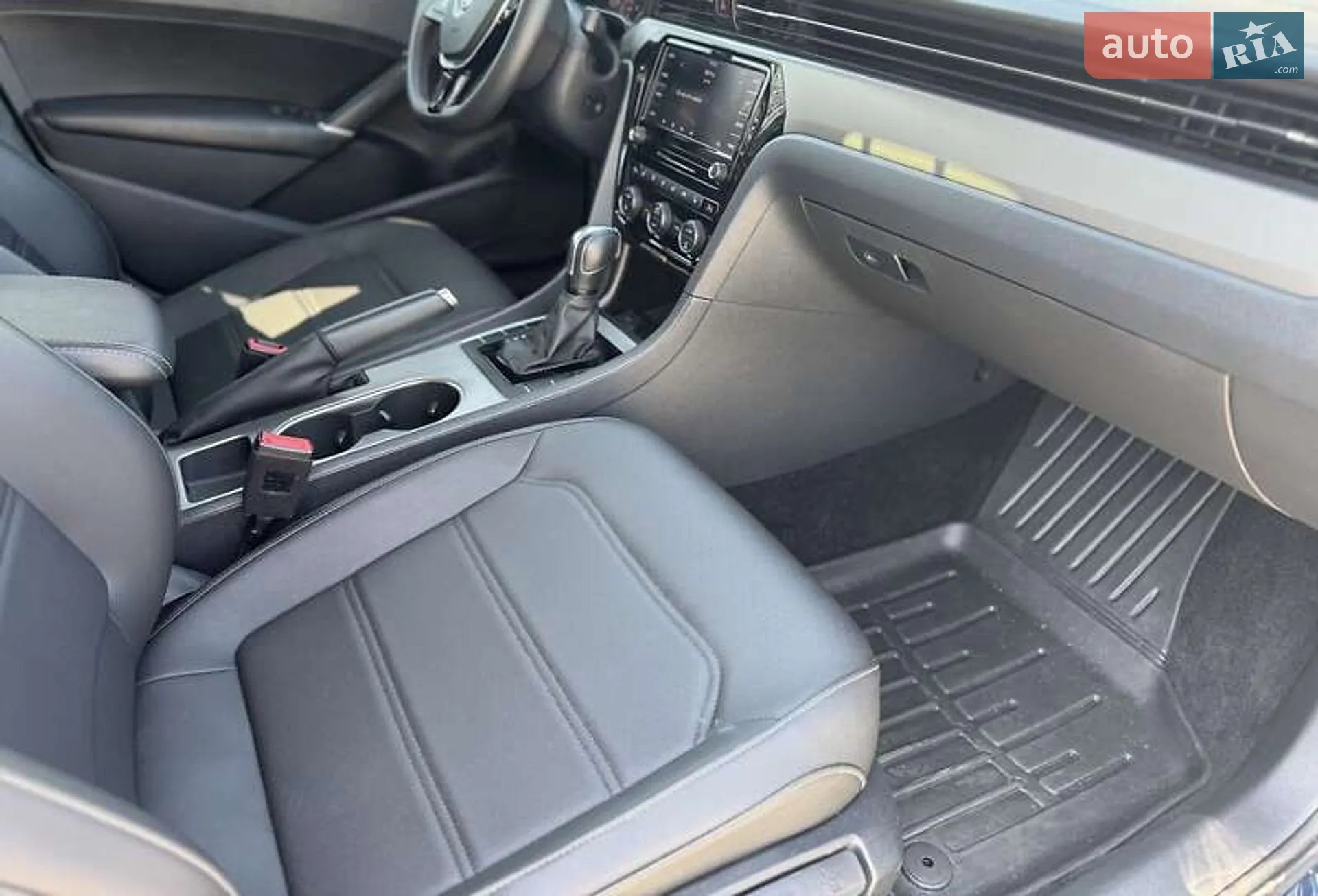 2021 Volkswagen Passat - мініатюра 19