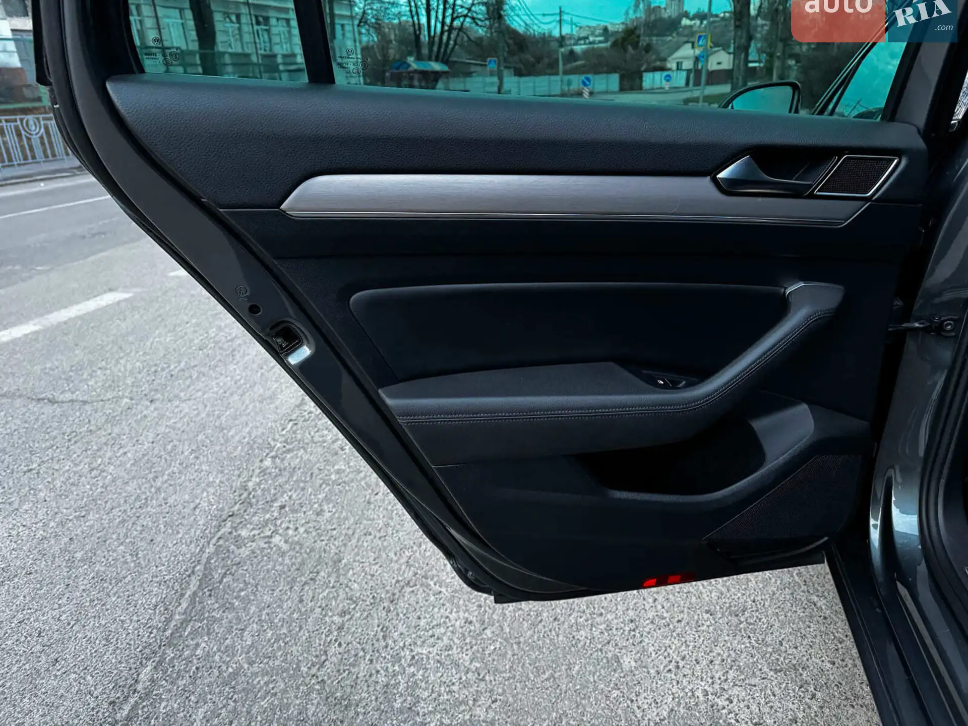 2015 Volkswagen Passat - мініатюра 25