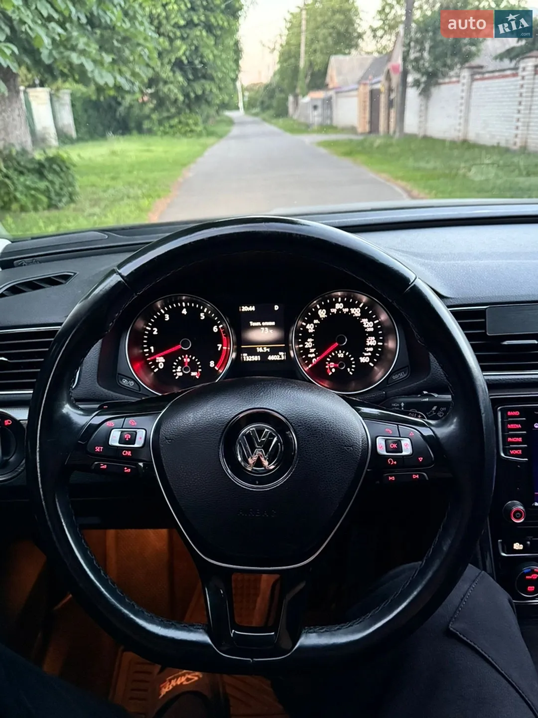 2017 Volkswagen Passat - мініатюра 27