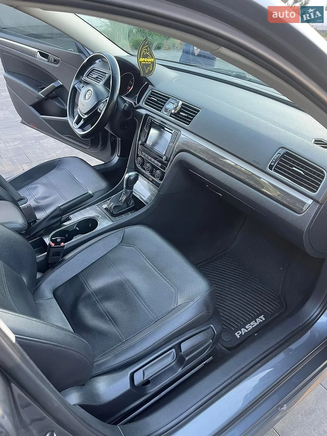 2016 Volkswagen Passat - мініатюра 17