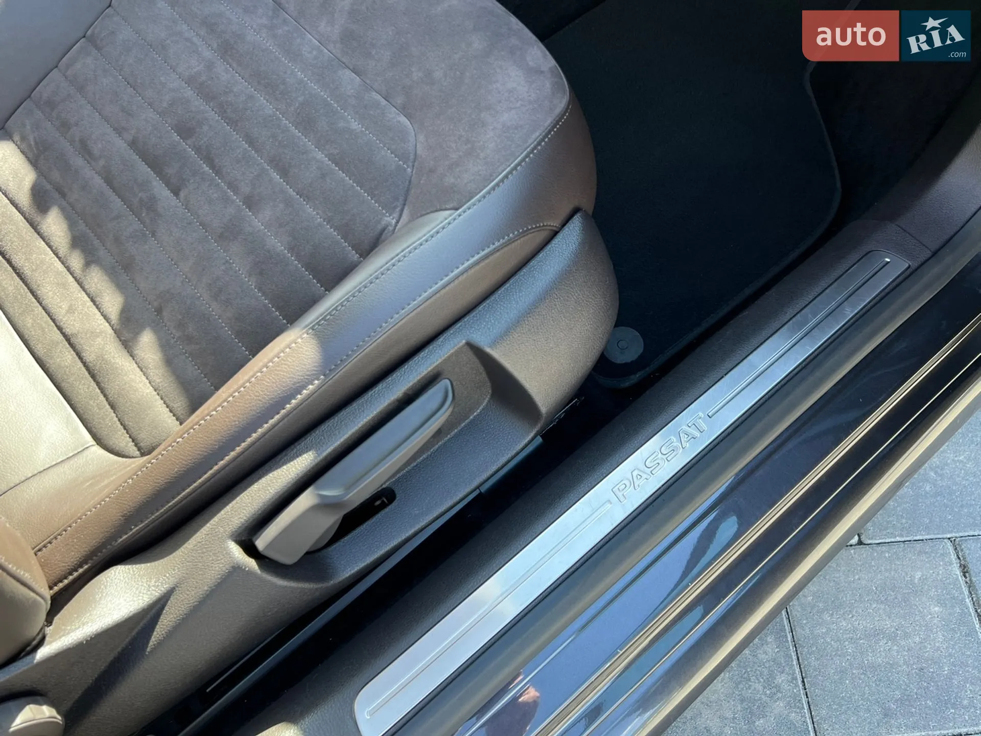 2011 Volkswagen Passat - мініатюра 77