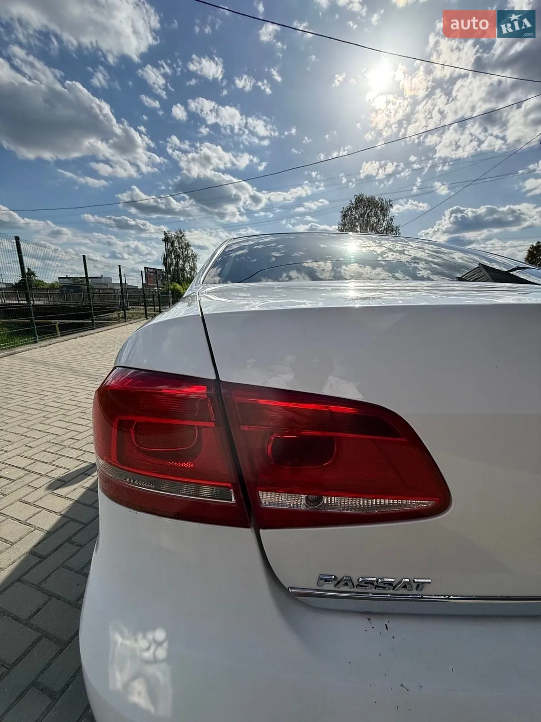 2011 Volkswagen Passat - мініатюра 10