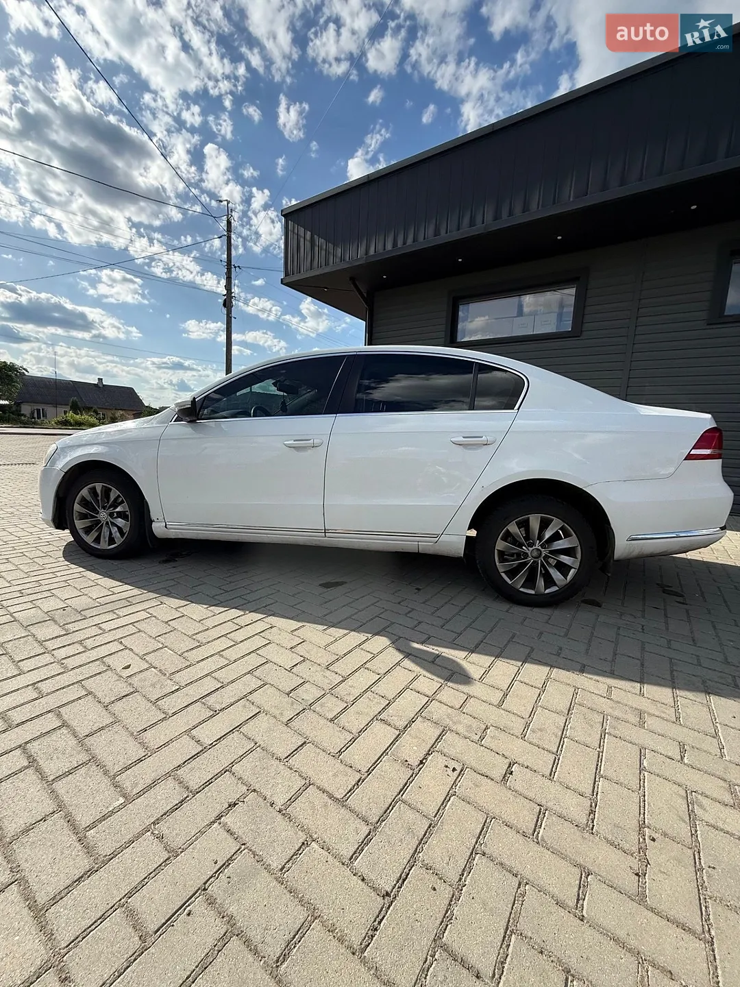 2011 Volkswagen Passat - мініатюра 11