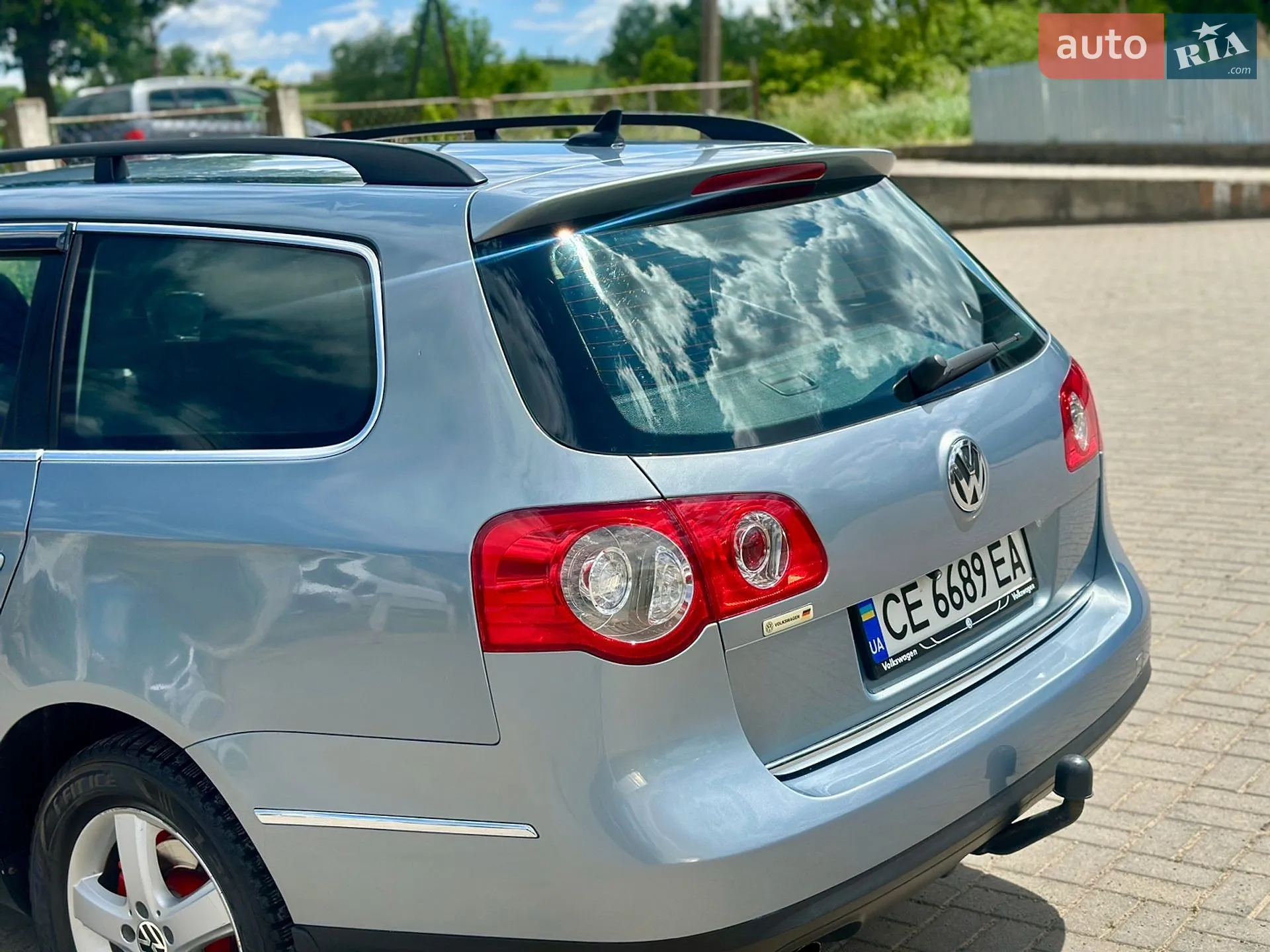 2010 Volkswagen Passat - мініатюра 5