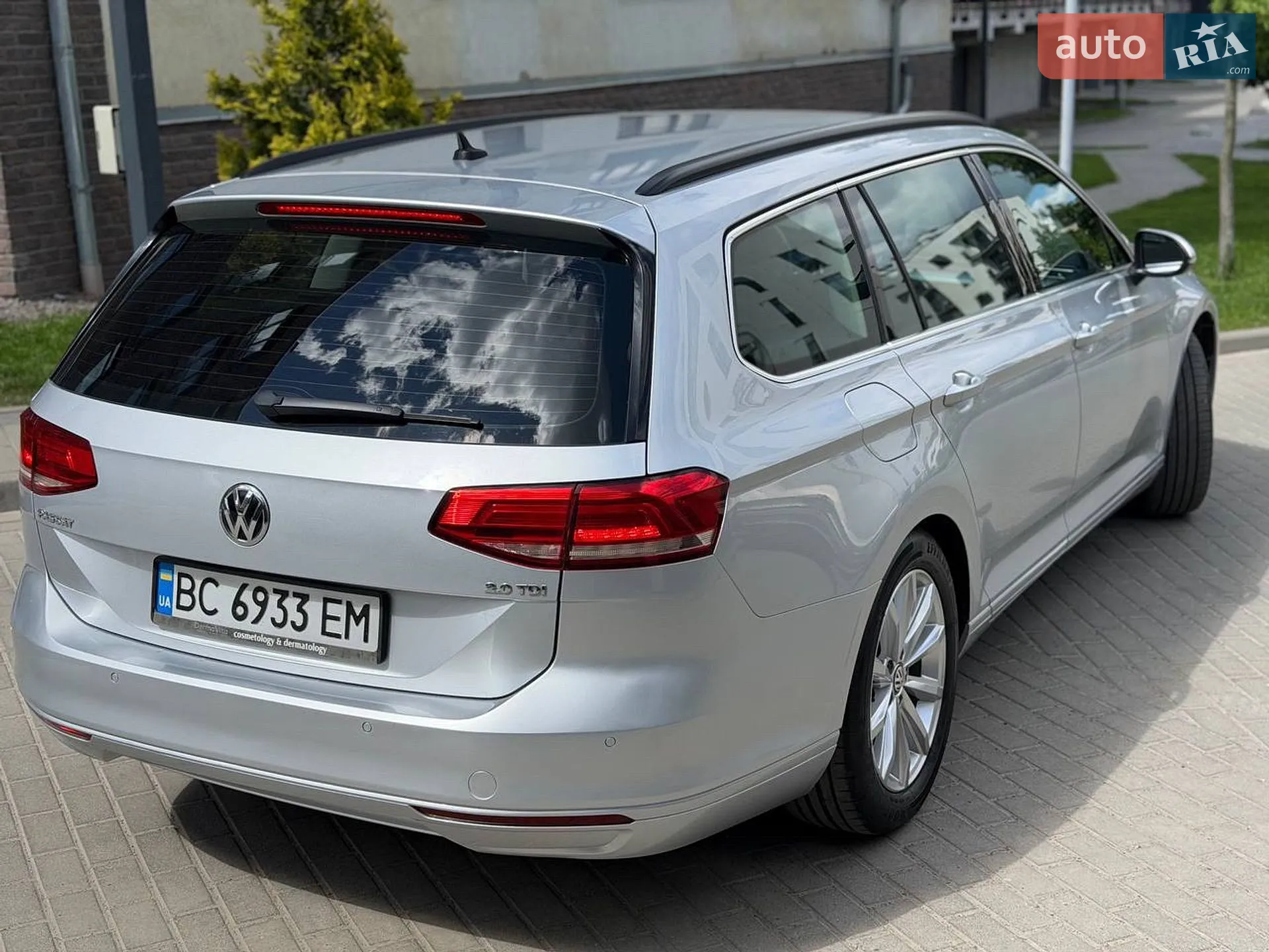 2017 Volkswagen Passat - мініатюра 12
