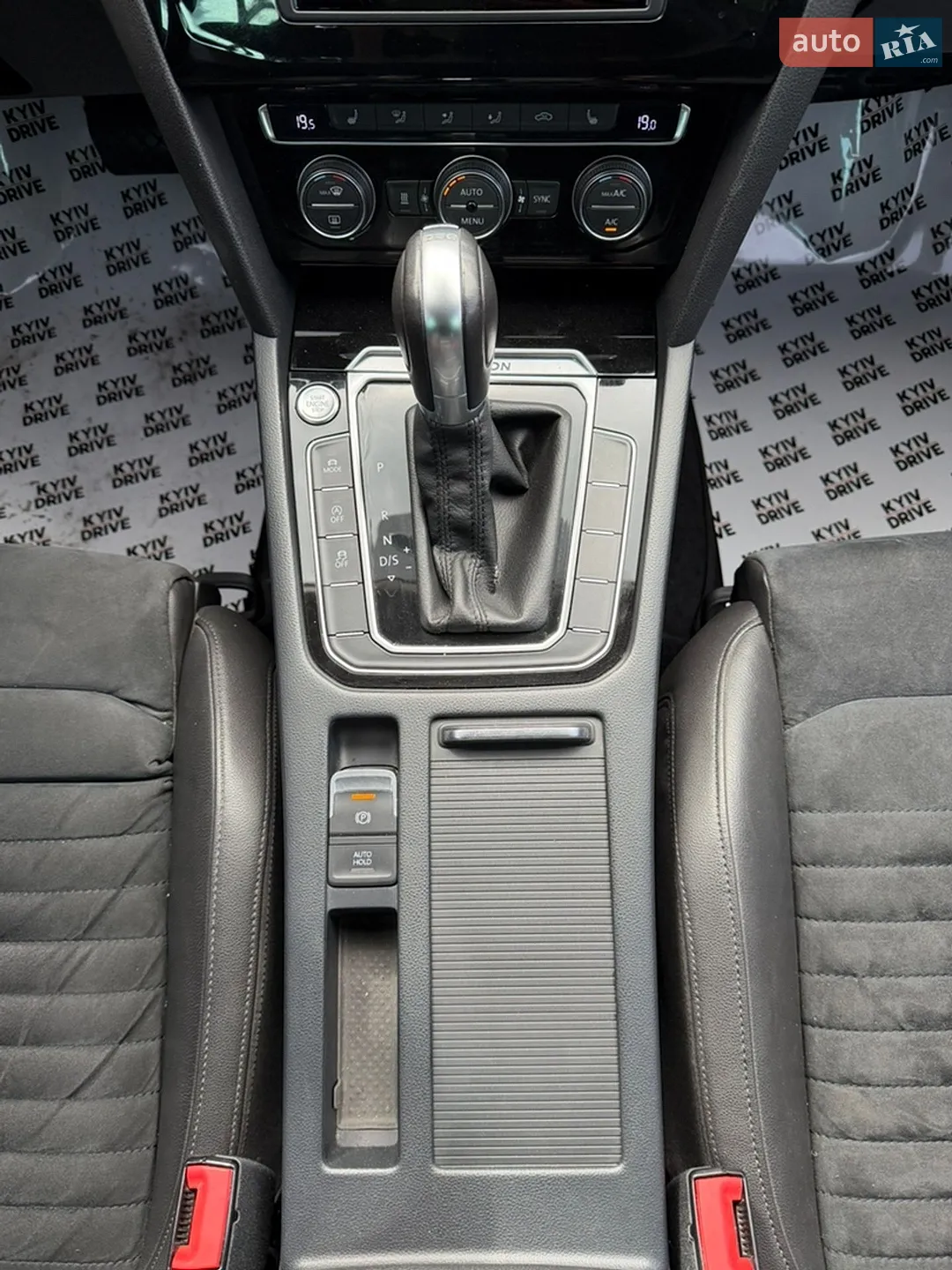 2015 Volkswagen Passat - мініатюра 39