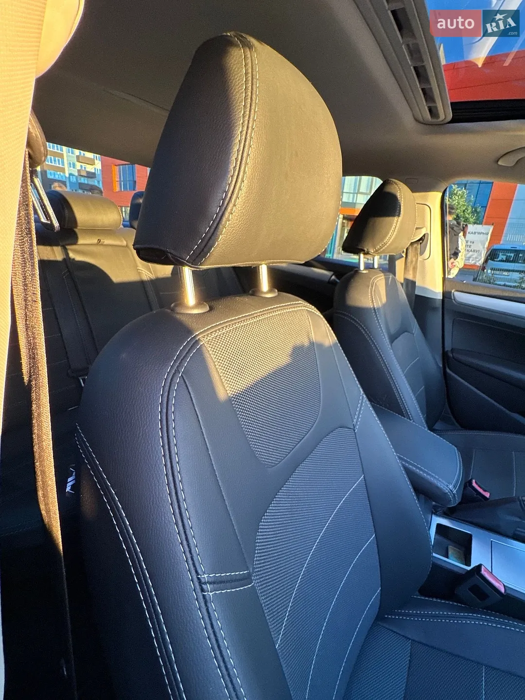 2012 Volkswagen Passat - мініатюра 23