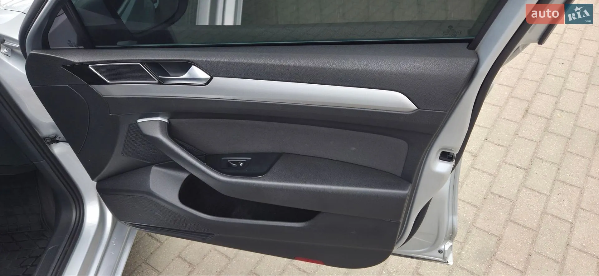2016 Volkswagen Passat - мініатюра 9