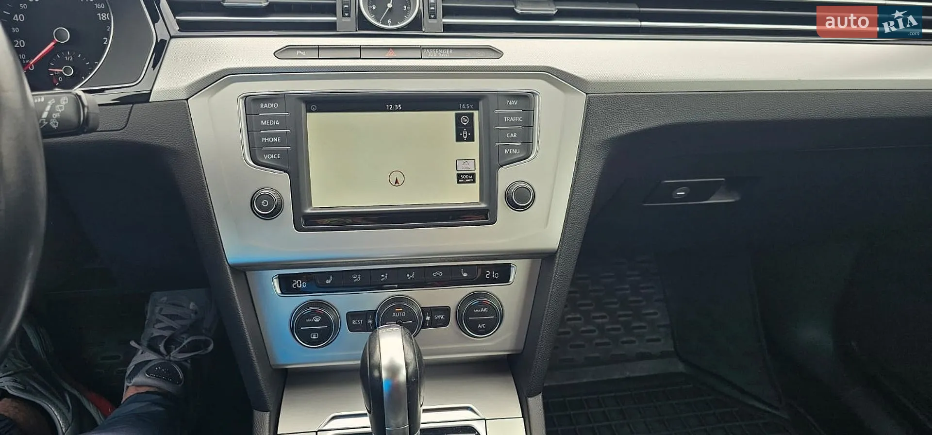 2017 Volkswagen Passat - мініатюра 33