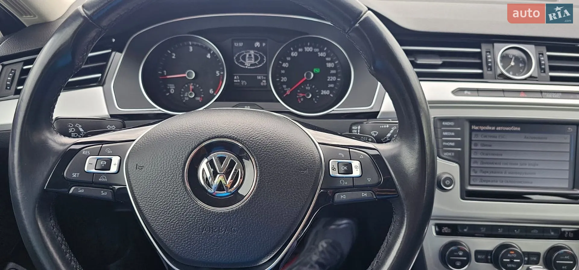 2017 Volkswagen Passat - мініатюра 36