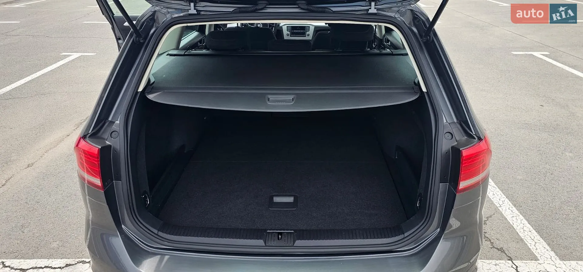2017 Volkswagen Passat - мініатюра 17