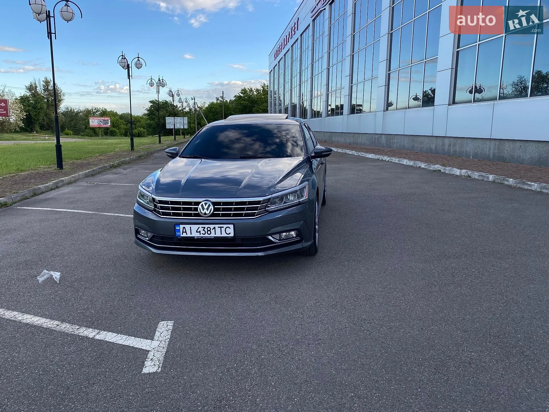2016 Volkswagen Passat - мініатюра 9