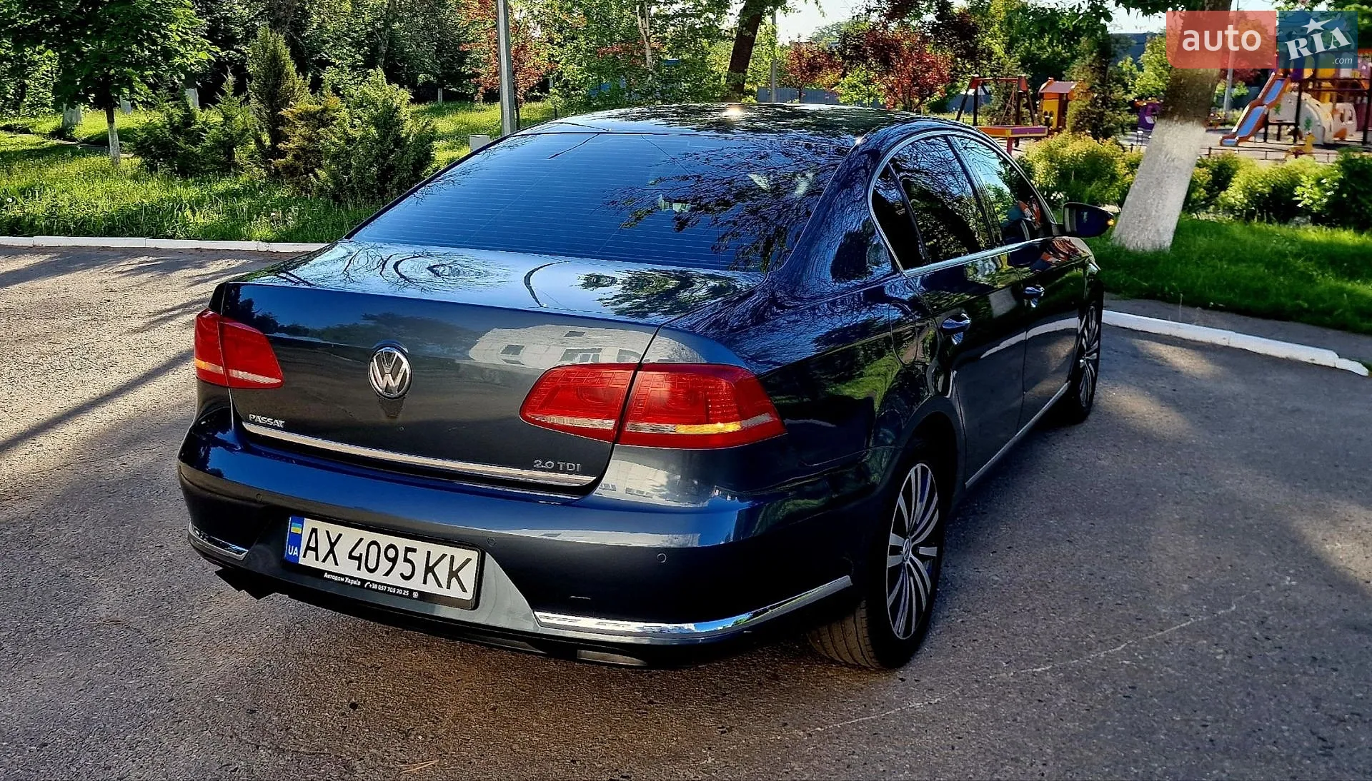 2013 Volkswagen Passat - мініатюра 11