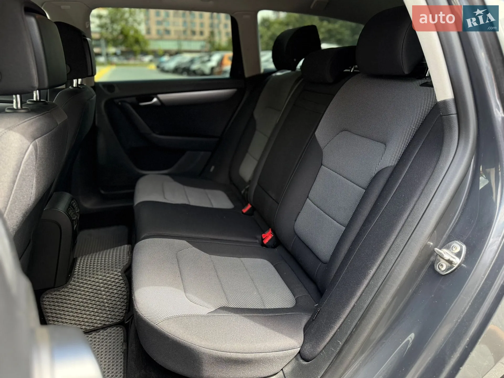 2013 Volkswagen Passat - мініатюра 33