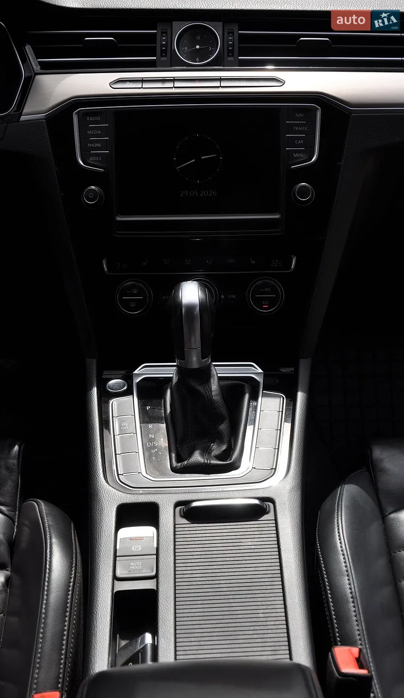 2016 Volkswagen Passat - мініатюра 36