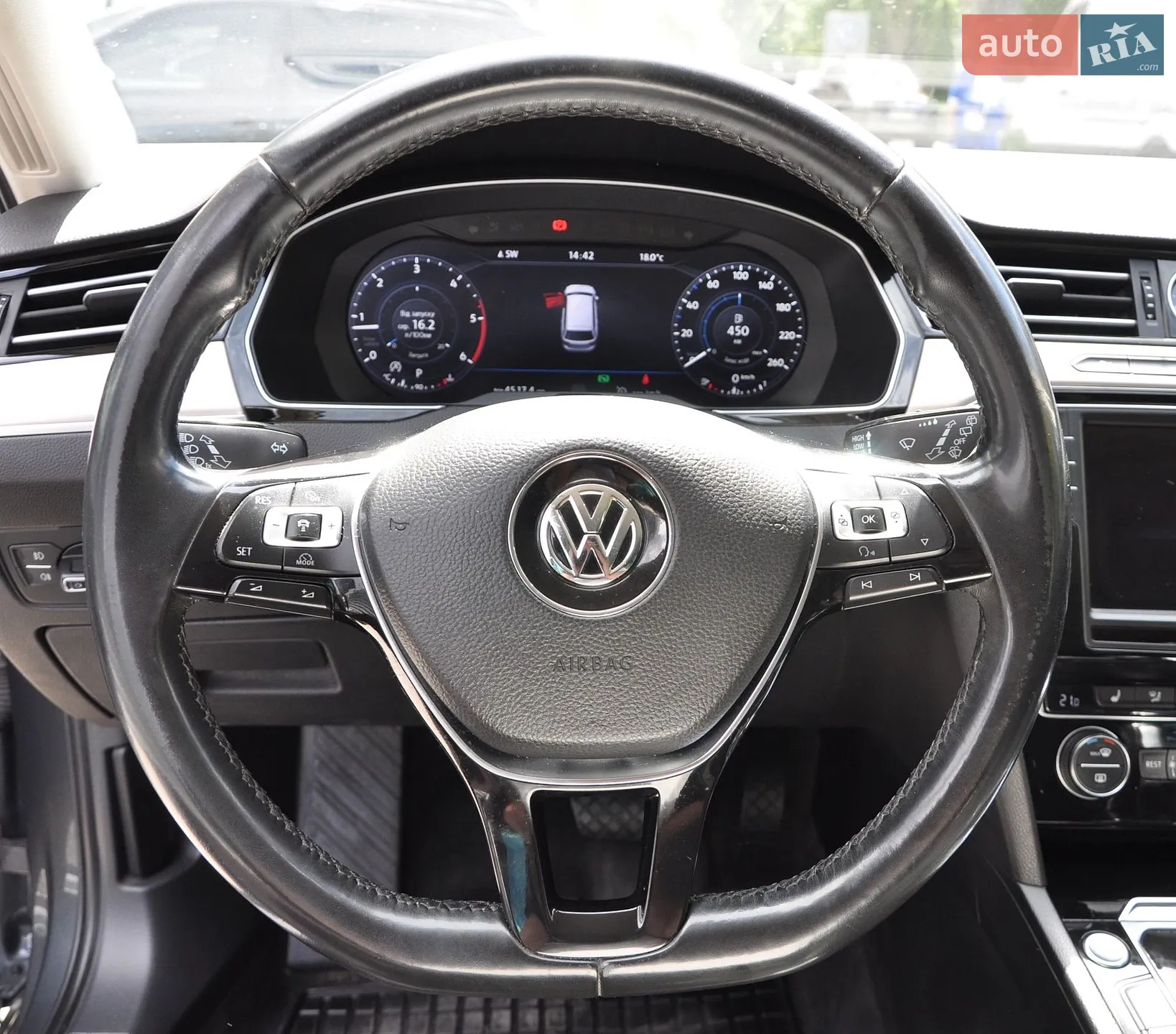 2016 Volkswagen Passat - мініатюра 31