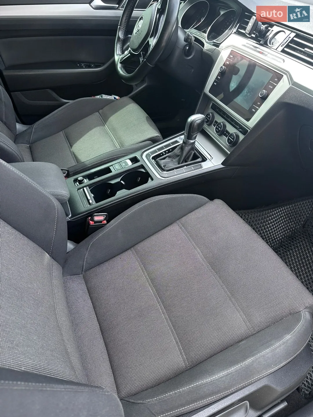 2019 Volkswagen Passat - мініатюра 11
