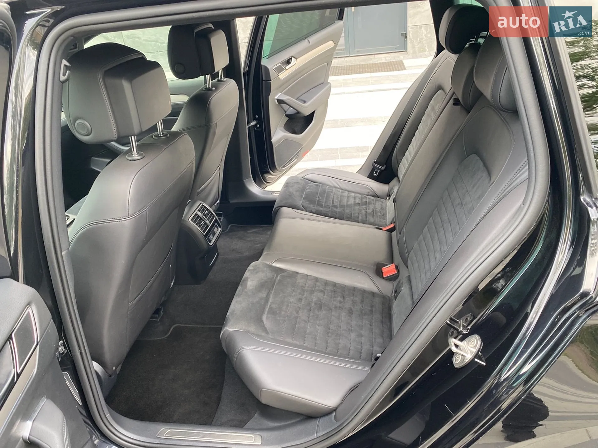 2019 Volkswagen Passat - мініатюра 28