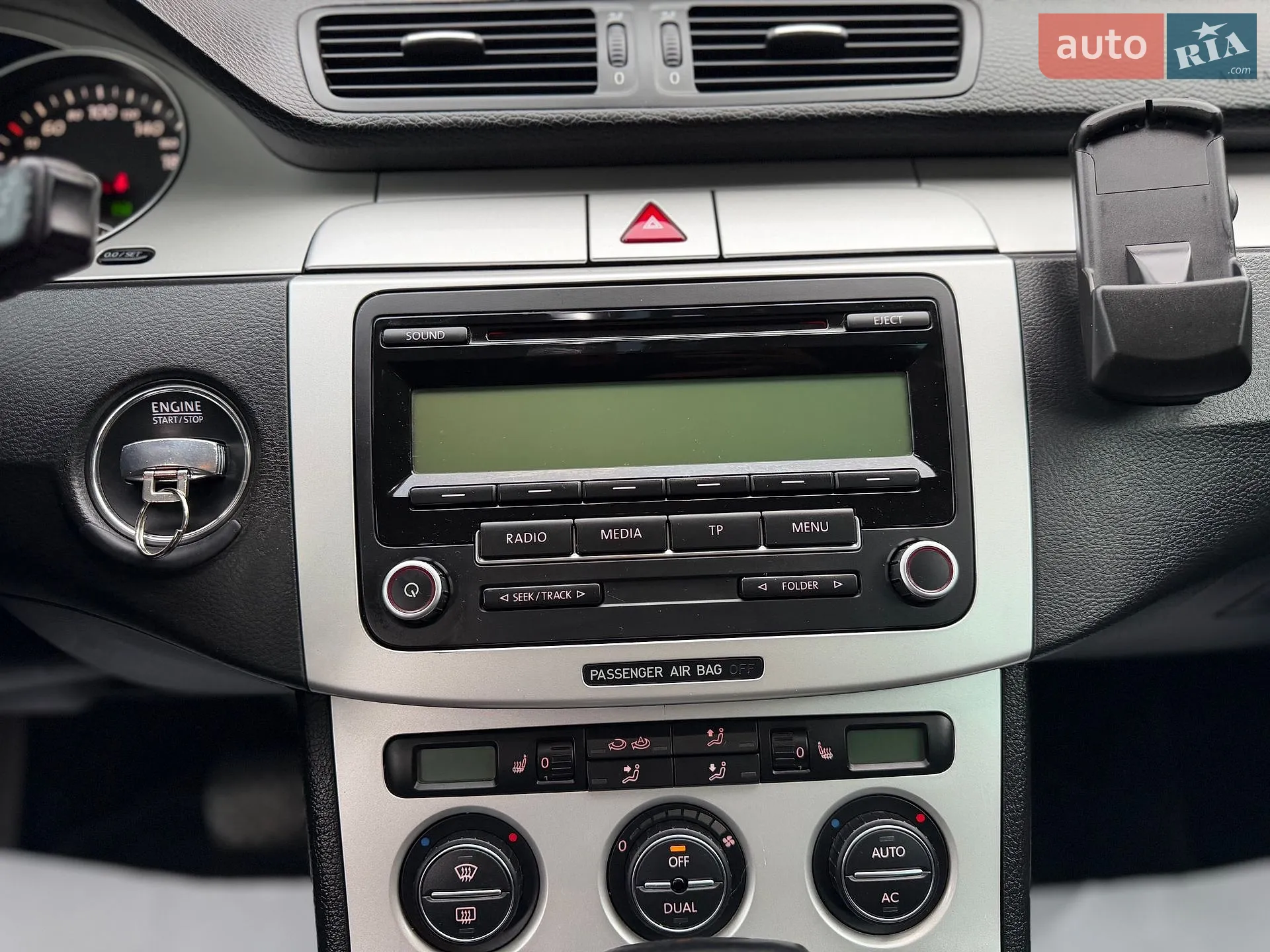 2010 Volkswagen Passat - мініатюра 60