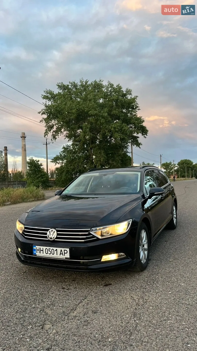 2015 Volkswagen Passat - мініатюра 3