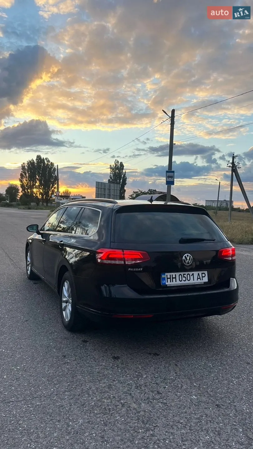 2015 Volkswagen Passat - мініатюра 10