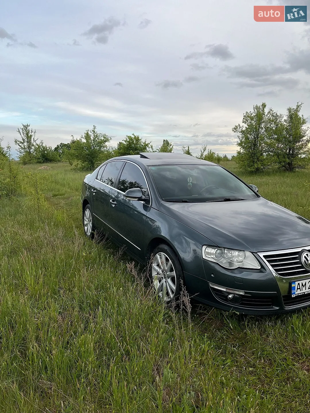 2010 Volkswagen Passat - мініатюра 25